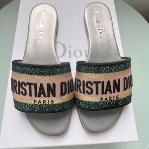 Christian Dior Dway slides